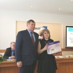 Вручение диплома председателю МС Медынского района