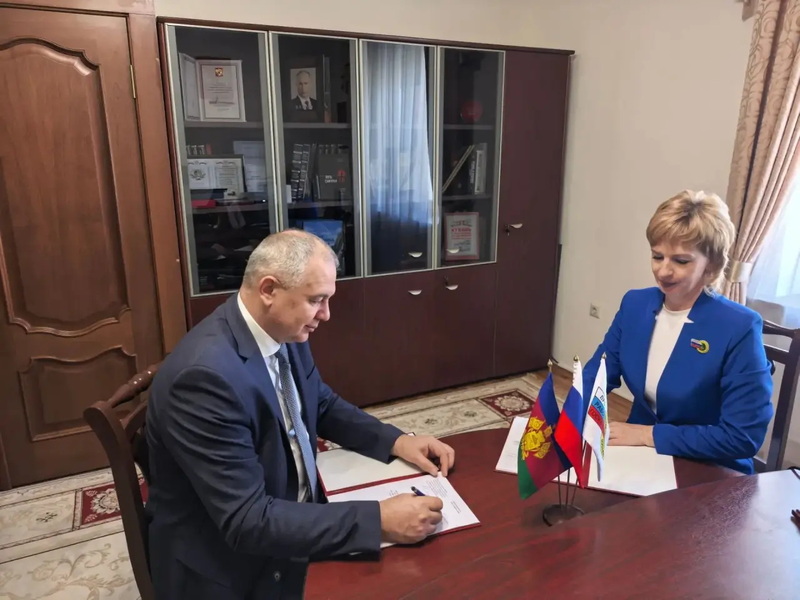 Подписано Отраслевое соглашение с министерством финансов Краснодарского края